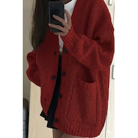 Kadın Kırmızı Oversize Cepli Düğmeli V Yaka Triko Hırka Kırmızı Kadın Kırmızı Oversize Cepli Düğmeli V Yaka Triko Hırka Kırmızı