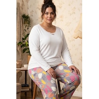 Siyah İnci Ekru Desenli Büyük Beden Battal Boy Viskon Örme Pijama Takım 26224808 Siyah İnci Ekru Desenli Büyük Beden Battal Boy Viskon Örme Pijama Takım 26224808
