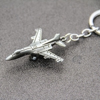 Herşey Nota F16 Deniz Savaş Uçağı 3d Kaliteli Gümüş Tekerlekli Anahtarlık Vey