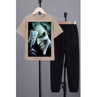 Uyguntarz Çocuk Joker Baskılı Alt - Üst Eşofman Takımı Bej Uyguntarz Çocuk Joker Baskılı Alt - Üst Eşofman Takımı Bej