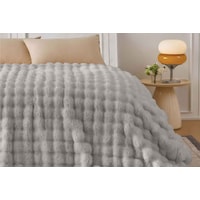 Merinos Angora Kürk Bubble Tavşan Tüyü Battaniye 220x240 Kutulu Gri Merinos Angora Kürk Bubble Tavşan Tüyü Battaniye 220x240 Kutulu Gri