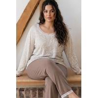 Siyah İnci Desenli Büyük Beden Battal Boy Viskon Örme Pijama Takım 26224855 Çok Renkli Siyah İnci Desenli Büyük Beden Battal Boy Viskon Örme Pijama Takım 26224855 Çok Renkli