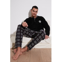 Buratti Regular Fit Bisiklet Yaka Kışlık Yumuşak Dokulu Polar Erkek Pijama Takımı 6096100 Siyah Buratti Regular Fit Bisiklet Yaka Kışlık Yumuşak Dokulu Polar Erkek Pijama Takımı 6096100 Siyah