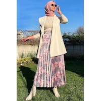 Rabia Şamlı Gri Çiçekli Plise Etek Normal Rabia Şamlı Gri Çiçekli Plise Etek Normal