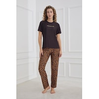 Kompedan Kadın Leopar Desenli Bisiklet Yaka Pijama Takım Siyah 30102-1287 Siyah Kompedan Kadın Leopar Desenli Bisiklet Yaka Pijama Takım Siyah 30102-1287 Siyah