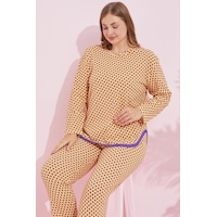 Siyah İnci Biyeli Curve Büyük Beden Battal Boy Örme Pijama Takım 7778 Turuncu Mor Yarım Ay Siyah İnci Biyeli Curve Büyük Beden Battal Boy Örme Pijama Takım 7778 Turuncu Mor Yarım Ay