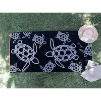 Kadife Tropik Desenli 90x180 Cm Outlet Plaj Havlusu Çok Renkli Kadife Tropik Desenli 90x180 Cm Outlet Plaj Havlusu Çok Renkli