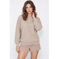 Mevese Yaldız Baskılı Zincirli Ve Fularlı Kadın Oversize Modal Sweatshirt - Bej Mevese Yaldız Baskılı Zincirli Ve Fularlı Kadın Oversize Modal Sweatshirt - Bej