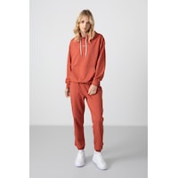 Tommy Life Tarçın Kapüşonlu Kanguru Cep Oversize Lastik Paça Kadın Eşofman Takımı - 95288 Tarçın Tommy Life Tarçın Kapüşonlu Kanguru Cep Oversize Lastik Paça Kadın Eşofman Takımı - 95288 Tarçın