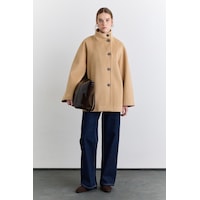 Manuka Yüksek Yaka Kruvaze Kaban Camel Aw25kbn00019-05 Camel Manuka Yüksek Yaka Kruvaze Kaban Camel Aw25kbn00019-05 Camel
