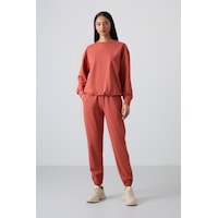 Tommy Life Tarçın Basic Pamuklu O Yaka Oversize Lastik Paça Kadın Eşofman Takım - 95287 Tarçın Tommy Life Tarçın Basic Pamuklu O Yaka Oversize Lastik Paça Kadın Eşofman Takım - 95287 Tarçın