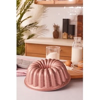 Emsan Arya Döküm Kek Kalıbı 24 CM Golden Pink Emsan Arya Döküm Kek Kalıbı 24 CM Golden Pink