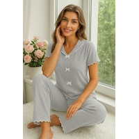 Bella Notte Pamuklu Gri Fiyonk Detaylı Mevsimlik Pijama Takımı Bella Notte Pamuklu Gri Fiyonk Detaylı Mevsimlik Pijama Takımı