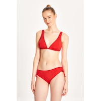 Too Salty Swimwear Kadın Kırmızı Üçgen Toparlayıcı Alttan Ayarlı Klasik Bel Bikini Takımı 24s109st Kırmızı Too Salty Swimwear Kadın Kırmızı Üçgen Toparlayıcı Alttan Ayarlı Klasik Bel Bikini Takımı 24s109st Kırmızı