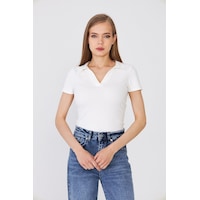Hdm Kadın Ekru Polo Yaka Fitilli Günlük Bluz - H6038 Hdm Kadın Ekru Polo Yaka Fitilli Günlük Bluz - H6038