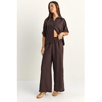 Shade Kadın Oversize Kısa Kol Gömlek Beli Lastikli Geniş Paça Pantolon Takım 7651 60286138 - Acı Kahve Çok Renkli Shade Kadın Oversize Kısa Kol Gömlek Beli Lastikli Geniş Paça Pantolon Takım 7651 60286138 - Acı Kahve Çok Renkli