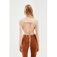 Quzu Cut Out Zincirli Crop Bluz Bej Quzu Cut Out Zincirli Crop Bluz Bej