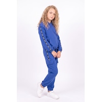 Panios Kids Kız Çocuk Kapüşonlu Şerit Detaylı Kargo Cepli Kapüşonlu Eşofman Takımı Sax Panios Kids Kız Çocuk Kapüşonlu Şerit Detaylı Kargo Cepli Kapüşonlu Eşofman Takımı Sax