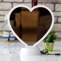Kişiye Özel Fotoğraflı Kalp Şekilli Sihirli Led Ayna Kişiye Özel Fotoğraflı Kalp Şekilli Sihirli Led Ayna