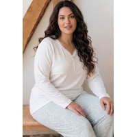 Siyah İnci Ekru Desenli Büyük Beden Battal Boy Viskon Örme Pijama Takım 26224836 Siyah İnci Ekru Desenli Büyük Beden Battal Boy Viskon Örme Pijama Takım 26224836