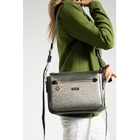 Baginn Kadın Postacı Çanta 27 20 Cm Çapraz Askılı Omuz Çantası Suni Deri Ayarlanabilir Askı Gri Baginn Kadın Postacı Çanta 27 20 Cm Çapraz Askılı Omuz Çantası Suni Deri Ayarlanabilir Askı Gri