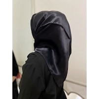 Aker Siyah İpek Eşarp Monogram Jakar Aker Siyah İpek Eşarp Monogram Jakar
