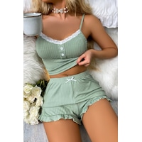 Merry See Dantelli Askılı Crop Üst Ve Fırfır Paça Mini Şortlu Pijama Takım Yeşil
