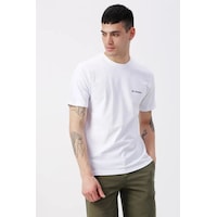 Columbia Csc M Basic Sm Logo Brushed Ss Tee Erkek Kısa Kollu Tişö Beyaz Columbia Csc M Basic Sm Logo Brushed Ss Tee Erkek Kısa Kollu Tişö Beyaz