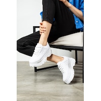 Nstil Günlük Kadın Spor Ayakkabı Yüksek Kalın Taban 6 Cm Suni Deri Sneaker 001 Beyaz Nstil Günlük Kadın Spor Ayakkabı Yüksek Kalın Taban 6 Cm Suni Deri Sneaker 001 Beyaz