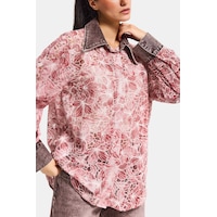it's basic Kadın Pembe 4s6-157 Oversize Özel Tasarım Dantel Ve Gül Detaylı Denim Yakalı Gömlek Ceket it's basic Kadın Pembe 4s6-157 Oversize Özel Tasarım Dantel Ve Gül Detaylı Denim Yakalı Gömlek Ceket