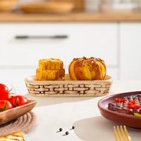 Porsima Mıo-038-1 Kuru Pasta Motifli 2li Standlı Tuzluk Biberlik Seti Çok Renkli Porsima Mıo-038-1 Kuru Pasta Motifli 2li Standlı Tuzluk Biberlik Seti Çok Renkli
