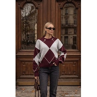 Kadın Bordo Gri W6-35 Oversize Baklava Desenli Aksesuar Detaylı Tasarım Triko Kazak Kadın Bordo Gri W6-35 Oversize Baklava Desenli Aksesuar Detaylı Tasarım Triko Kazak