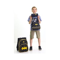 Batman Temalı Erkek Çocuk 3 Lü Okul Çanta Seti Süper Kahraman Sırt Çantası Beslenme Çantası Kalemlik Siyah Batman Temalı Erkek Çocuk 3 Lü Okul Çanta Seti Süper Kahraman Sırt Çantası Beslenme Çantası Kalemlik Siyah