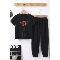 Uyguntarz Sunny Kids Evren Temalı Alt - Üst Eşofman Takımı Siyah Uyguntarz Sunny Kids Evren Temalı Alt - Üst Eşofman Takımı Siyah