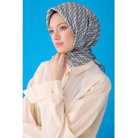 BELLİ Saf İpek Eşarp 4124d Twill İpek - 90 X 90 / Gri - 56 Gri - 56 BELLİ Saf İpek Eşarp 4124d Twill İpek - 90 X 90 / Gri - 56 Gri - 56