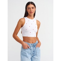 Dilvin Kalp Nakışlı Crop Top 101a20819 Beyaz Dilvin Kalp Nakışlı Crop Top 101a20819 Beyaz