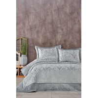 Elart Elyaf Dolgulu Pano Kadife Çift Kişilik Yatak Örtüsü Takımı Gümüş 260 x 270 Gümüş Elart Elyaf Dolgulu Pano Kadife Çift Kişilik Yatak Örtüsü Takımı Gümüş 260 x 270 Gümüş