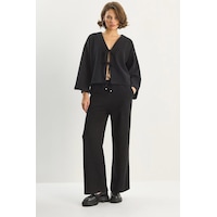 Shade Kadın Bağlama Detaylı Kimono Yüksek Bel Bol Pantolon Selanik Takım 7028 60283640 - Siyah Shade Kadın Bağlama Detaylı Kimono Yüksek Bel Bol Pantolon Selanik Takım 7028 60283640 - Siyah