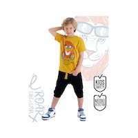 Aslan Sarı Erkek Çocuk Cep Detaylı Yazlık T-shirt Kapri Şort Takım Aslan Sarı Erkek Çocuk Cep Detaylı Yazlık T-shirt Kapri Şort Takım