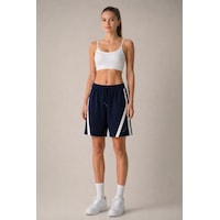 Soft&Basic Lacivert-beyaz Pamuklu Yumuşak Dokulu Şeritli Standart Fit Beli Lastikli Kadın Şort Soft&Basic Lacivert-beyaz Pamuklu Yumuşak Dokulu Şeritli Standart Fit Beli Lastikli Kadın Şort