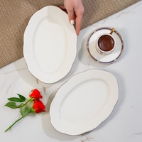 Porsima 4453 Yonca Porselen Platin Fileli Kayık Tabak Seti - Oval Kahvaltılık Sunumluk Seti 25cm Beyaz Porsima 4453 Yonca Porselen Platin Fileli Kayık Tabak Seti - Oval Kahvaltılık Sunumluk Seti 25cm Beyaz