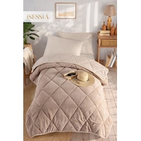 Isessia Veloria Wellsoft Tek Kişilik Yorgan Çift Taraflı Ultra Yumuşak 4 Mevsim Konfor 155x215 Cm Bej Isessia Veloria Wellsoft Tek Kişilik Yorgan Çift Taraflı Ultra Yumuşak 4 Mevsim Konfor 155x215 Cm Bej
