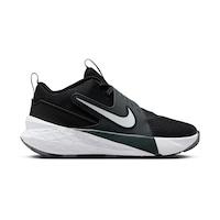 Nike Team Hustle D 12 Garson Spor Ayakkabı Siyah Beyaz Nike Team Hustle D 12 Garson Spor Ayakkabı Siyah Beyaz