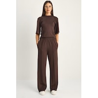Shade Kadın Soft Touch Nervürlü Yarım Kol T-shirt Lastikli Bol Paça Pantolon Takım 18000 60286181 - Acı Kahve Çok Renkli Shade Kadın Soft Touch Nervürlü Yarım Kol T-shirt Lastikli Bol Paça Pantolon Takım 18000 60286181 - Acı Kahve Çok Renkli