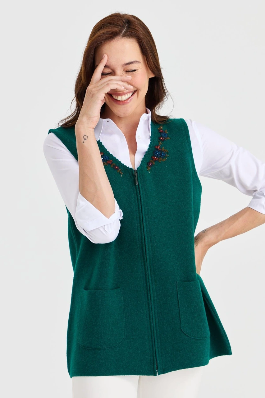 Desen Triko Kadın V Yaka Kenarı Dantel İşlemeli Yün Yelek K.ö.başı K.ö.başı Desen Triko Kadın V Yaka Kenarı Dantel İşlemeli Yün Yelek K.ö.başı K.ö.başı