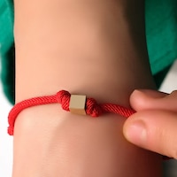 Küp Ipli Unisex Bileklik Sarı Altın Küp Ipli Unisex Bileklik Sarı Altın