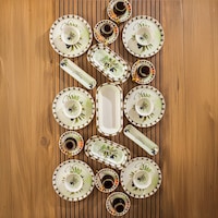 Perotti Olives 37 Parça Kahvaltı Takımı Kahvaltı Seti Çay Seti Beyaz - Yeşil Perotti Olives 37 Parça Kahvaltı Takımı Kahvaltı Seti Çay Seti Beyaz - Yeşil