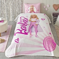 Taç Lisanslı Barbie Light Tek Kişilik Pamuk Pike Takımı 000000001000050173 Çok Renkli Taç Lisanslı Barbie Light Tek Kişilik Pamuk Pike Takımı 000000001000050173 Çok Renkli