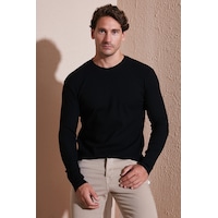 Buratti Pamuklu Bisiklet Yaka Slim Fit Basic Erkek Sweat 5905073 Siyah Buratti Pamuklu Bisiklet Yaka Slim Fit Basic Erkek Sweat 5905073 Siyah