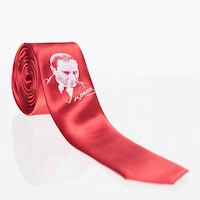 Çocuk Boy Atatürk Ve Imza Baskılı Saten Kırmızı Kravat - Ck-28 Çocuk Boy Atatürk Ve Imza Baskılı Saten Kırmızı Kravat - Ck-28